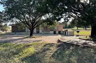 1113 Lutheran Church Rd, Copperas Cove, TX 76522 - Photo 1