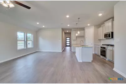 820 Little Pebble, New Braunfels, TX 78130 - Photo 14