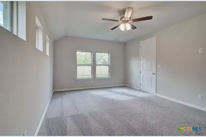 820 Little Pebble, New Braunfels, TX 78130 - Photo 16