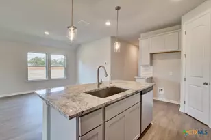 820 Little Pebble, New Braunfels, TX 78130 - Photo 12