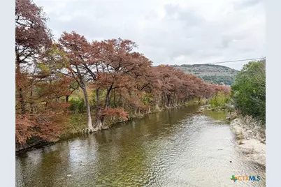 9751 River Road, New Braunfels, TX 78132 - Photo 2