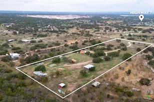 601 Deerpath Way, Spicewood, TX 78669 - Photo 4