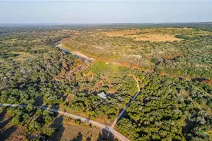 8507 Hammetts Crossing, Round Mountain, TX 78663 - Photo 38