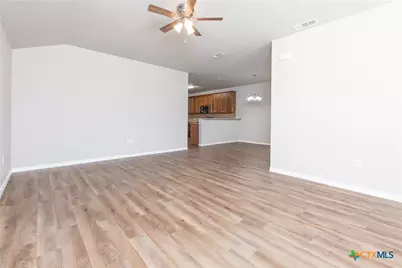 2351A S Wall Street, Belton, TX 76513 - Photo 4