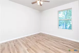 2351A S Wall St, Belton, TX 76513 - Photo 20