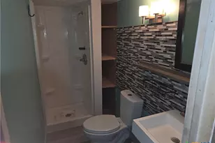 200 W Moerbe St, Thorndale, TX 76577 - Photo 10