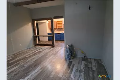 200 W Moerbe Street, Thorndale, TX 76577 - Photo 4