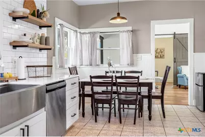 569 Wright Avenue, New Braunfels, TX 78130 - Photo 14