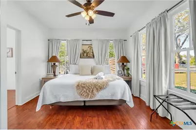 569 Wright Avenue, New Braunfels, TX 78130 - Photo 18