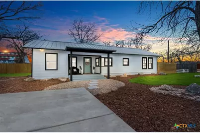 569 Wright Avenue, New Braunfels, TX 78130 - Photo 2