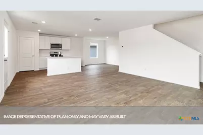 1027 Bold Run, Seguin, TX 78155 - Photo 6