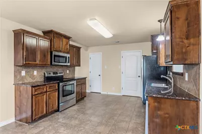 307 E Little Dipper, Killeen, TX 76542 - Photo 6