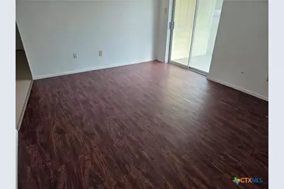 657 W 4th Street, Yorktown, TX 78164 - Photo 20