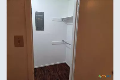 657 W 4th Street, Yorktown, TX 78164 - Photo 22