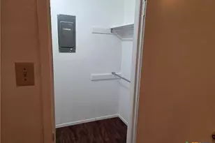 657 W 4th St, Yorktown, TX 78164 - Photo 22