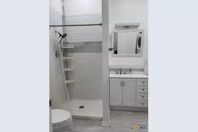 17307 Old 81 #D, Troy, TX 76579 - Photo 6