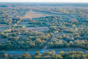 15145 Alternate 90, Kingsbury, TX 78638 - Photo 26