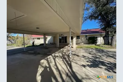 104 Skipcha Trail, Lampasas, TX 76550 - Photo 30