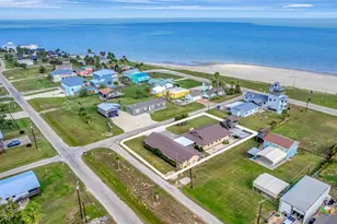 104 E Van Buren Ave, Port O'Connor, TX 77982 - Photo 4