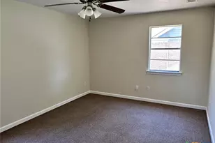 1409 Calle Nogal St, Temple, TX 76502 - Photo 10