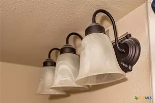 1408 Holloman Dr, Port Lavaca, TX 77979 - Photo 4