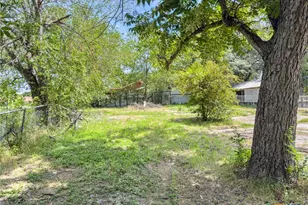 729 Schuessler St, Seguin, TX 78155 - Photo 1