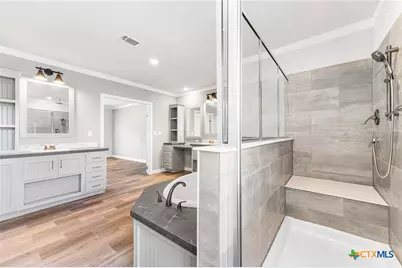 9130 Rebecca Creek Road, Spring Branch, TX 78070 - Photo 18