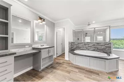 9130 Rebecca Creek Road, Spring Branch, TX 78070 - Photo 16