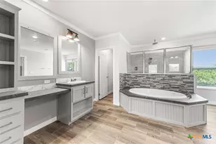 9130 Rebecca Creek Rd, Spring Branch, TX 78070 - Photo 16