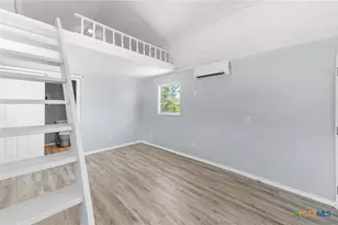 9130 Rebecca Creek Rd, Spring Branch, TX 78070 - Photo 34