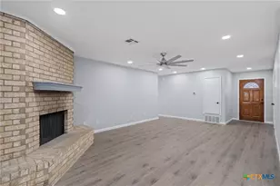 105 Melissa St, Bruceville Eddy, TX 76524 - Photo 28