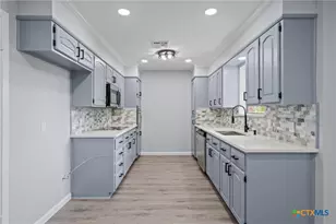 105 Melissa St, Bruceville Eddy, TX 76524 - Photo 20