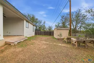 104 S Mockingbird Cir, Cedar Creek, TX 78612 - Photo 26