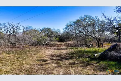 74 County Road 454, Stockdale, TX 78160 - Photo 14