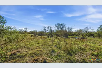 74 County Road 454, Stockdale, TX 78160 - Photo 8
