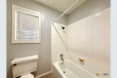 316 Buckingham Street, Victoria, TX 77904 - Photo 38