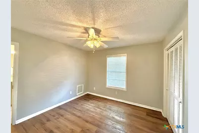 316 Buckingham Street, Victoria, TX 77904 - Photo 36