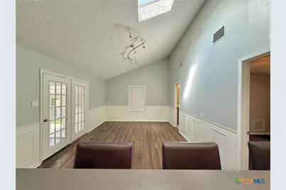 316 Buckingham Street, Victoria, TX 77904 - Photo 12