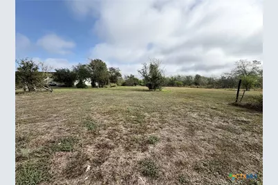 2112 S Laurent Street, Victoria, TX 77901 - Photo 10