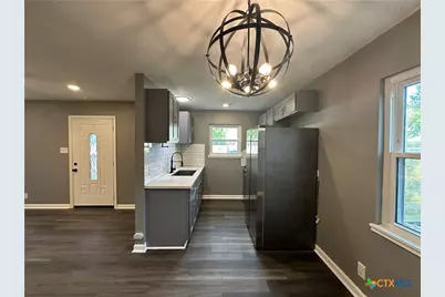 3105 Gayle Street, Victoria, TX 77901 - Photo 4