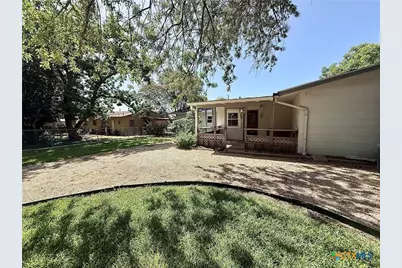 880 W Merriweather Street, New Braunfels, TX 78130 - Photo 30