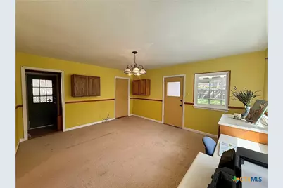 880 W Merriweather Street, New Braunfels, TX 78130 - Photo 26