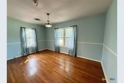 880 W Merriweather Street, New Braunfels, TX 78130 - Photo 20