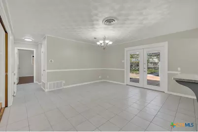 145 Bobolink Drive, New Braunfels, TX 78130 - Photo 8