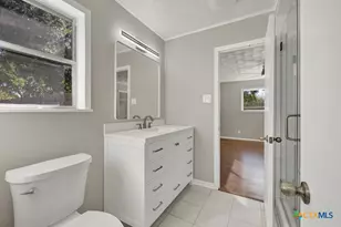 145 Bobolink Dr, New Braunfels, TX 78130 - Photo 16