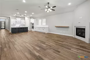 3136 Coral Way, Seguin, TX 78155 - Photo 18