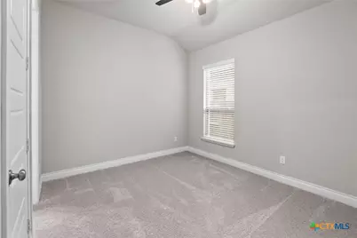 3136 Coral Way, Seguin, TX 78155 - Photo 10