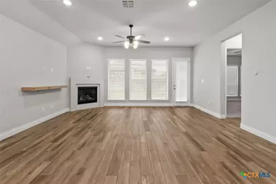 3136 Coral Way, Seguin, TX 78155 - Photo 2