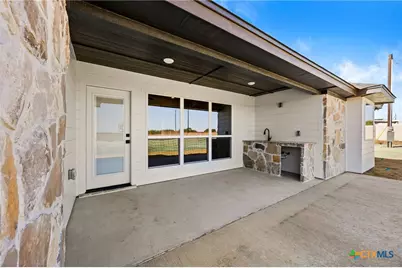 100 Hillside Lane, Lampasas, TX 76550 - Photo 28