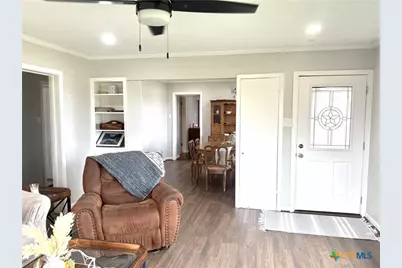 1045 Arnold Road, Victoria, TX 77905 - Photo 4